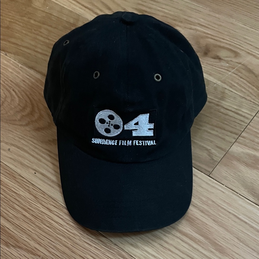 Vintage Sundance Roots Black Baseball Cap